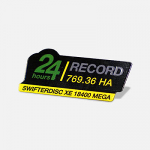 Pin  "24H RECORD"